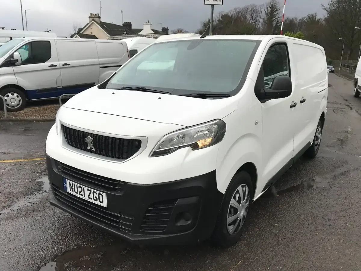 Used Peugeot Expert 2021 White Van