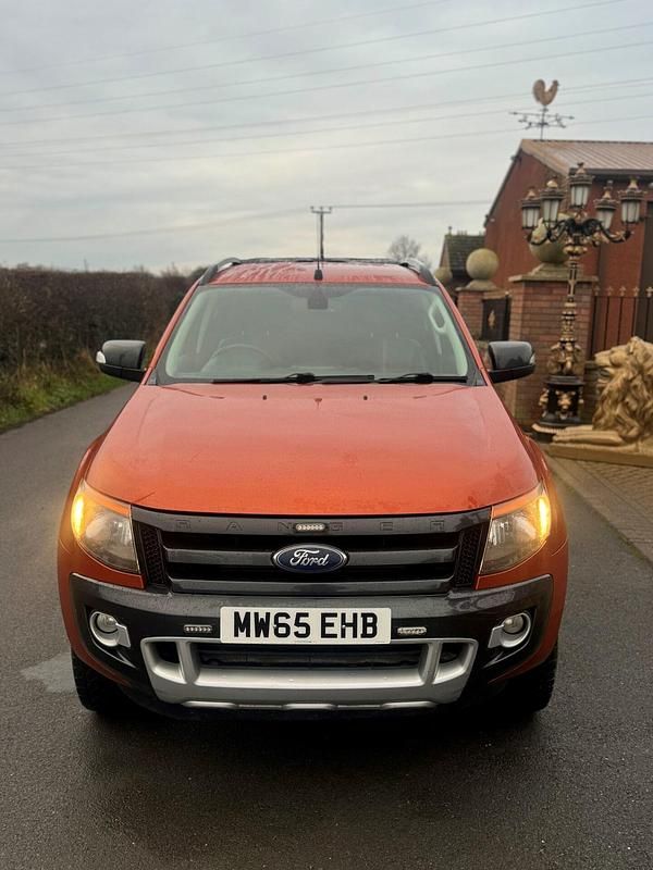 Used Ford Ranger Wildtrack 200 HP (147 kW) 2015 Orange Pickup
