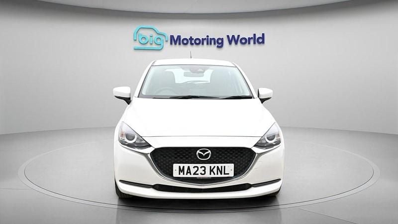 Used Mazda 2 90 HP (66 kW) 2023 White Hatchback