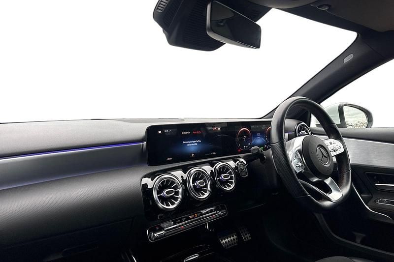 Used Mercedes A250 AMG Line Premium 218 HP (160 kW) 2020 White Hatchback