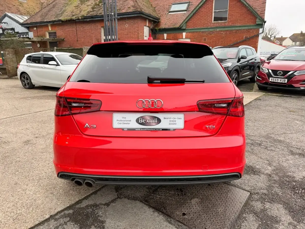 Used Audi A3 S-Line 184 HP (135 kW) 2014 Red Hatchback