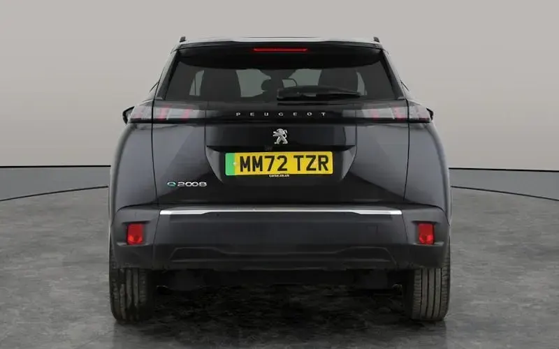 Used Peugeot e-2008 Allure+ 100 kW (136 HP) 2023 Black SUV