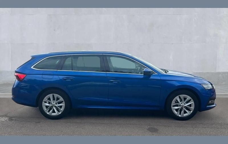 Used Skoda Octavia SE L 150 HP (110 kW) 2024 Blue Estate