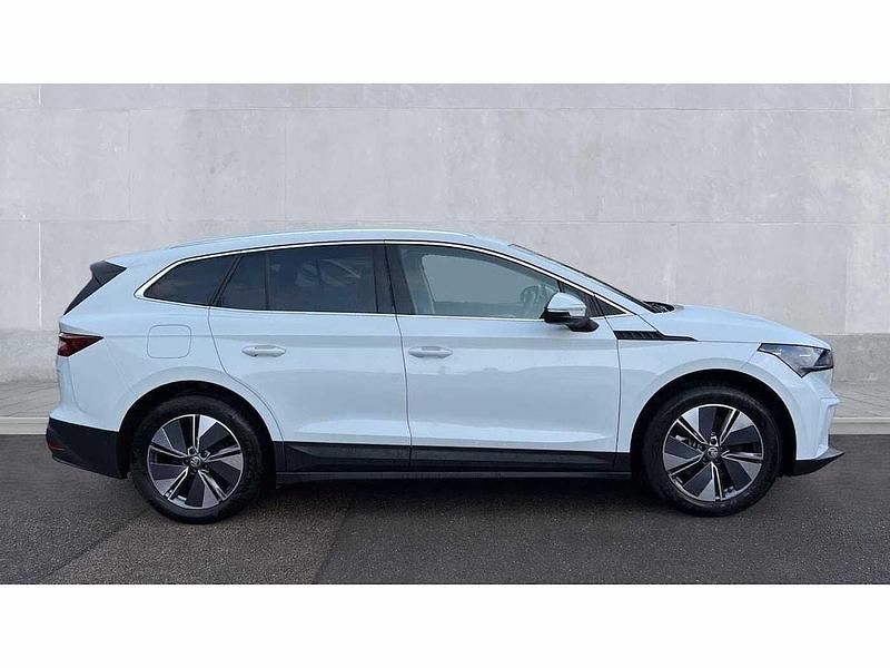 Used Skoda Enyaq iV 210 kW (286 HP) 2025 White SUV