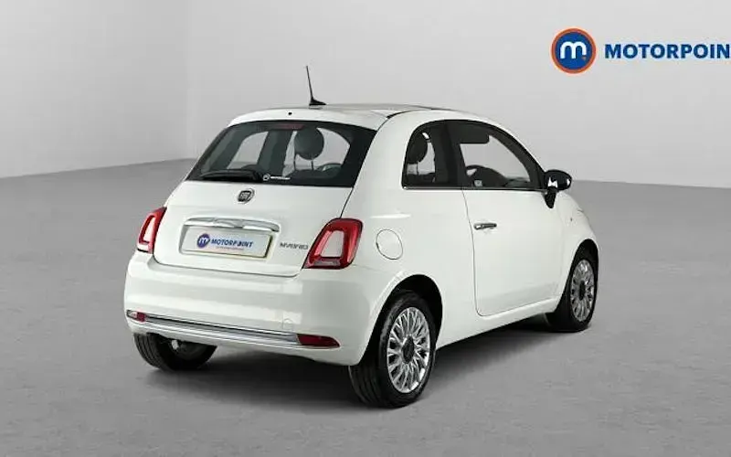 Used Fiat 500 69 HP (50 kW) 2024 White Hatchback