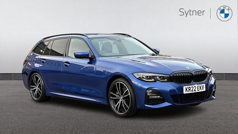 Blue Used 2022 BMW 320 M Sport Estate | £26,500 (Fair price) - Image 1/4
