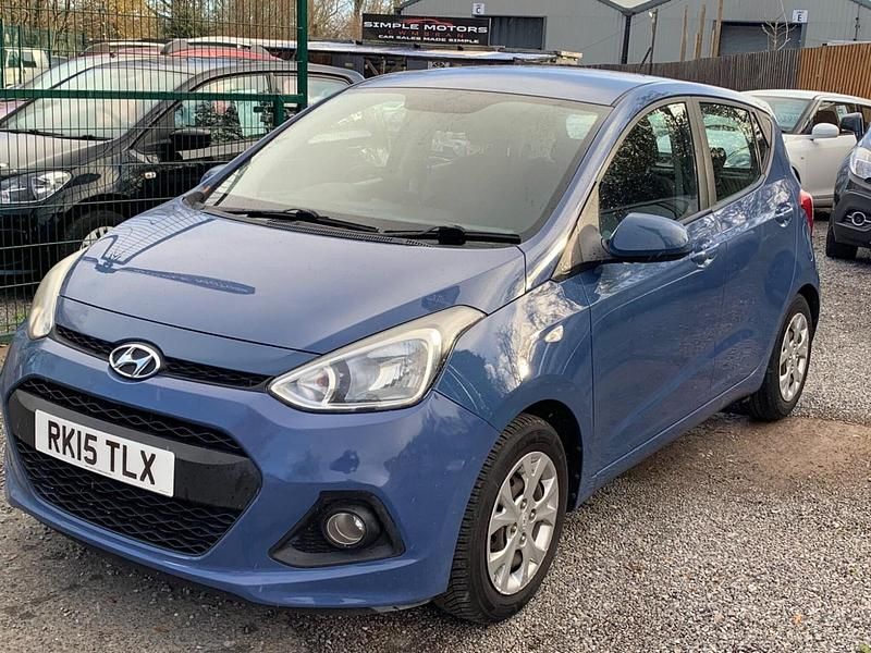 Blue Used 2015 Hyundai i10 SE Hatchback | £3,995 (Fair price) - Image 1/4