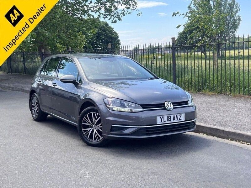 Grey Used 2018 VW Golf VII SE Hatchback | £9,495 (Fair price) - Image 1/4