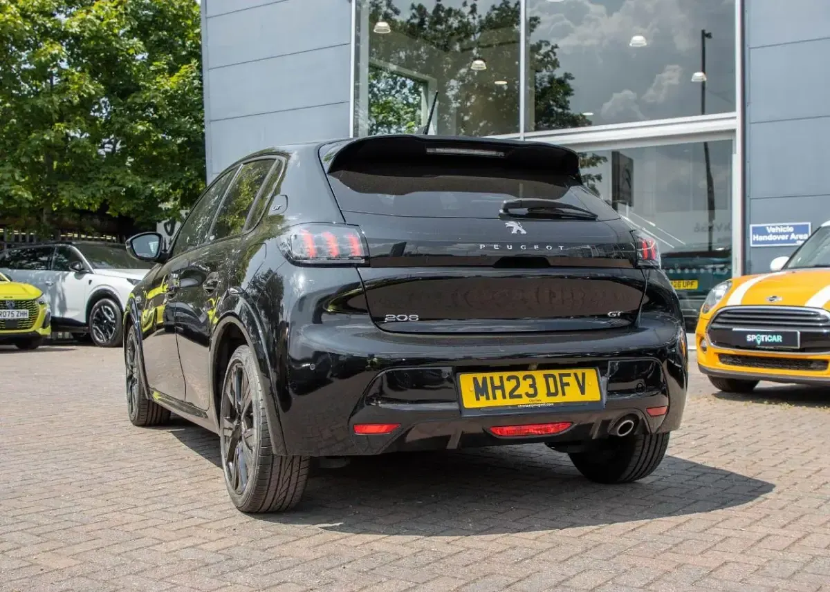 Used Peugeot 208 GT 99 HP (72 kW) 2023 Black Hatchback