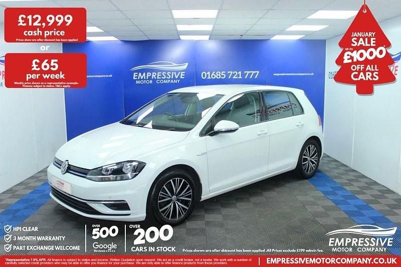 White Used 2019 VW Golf VII SE Hatchback | £12,999 (Fair price) - Image 1/4