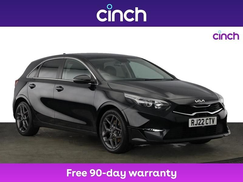 Black Used 2022 Kia Ceed 3 Hatchback | £14,049 (Fair price) - Image 1/3