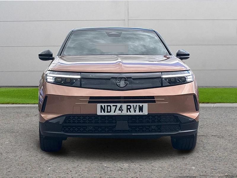 Used Vauxhall Grandland X GSe 134 HP (98 kW) 2024 Brown SUV