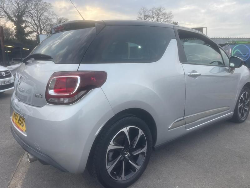 Used DS Automobiles DS3 Elegance 2017 Silver Hatchback