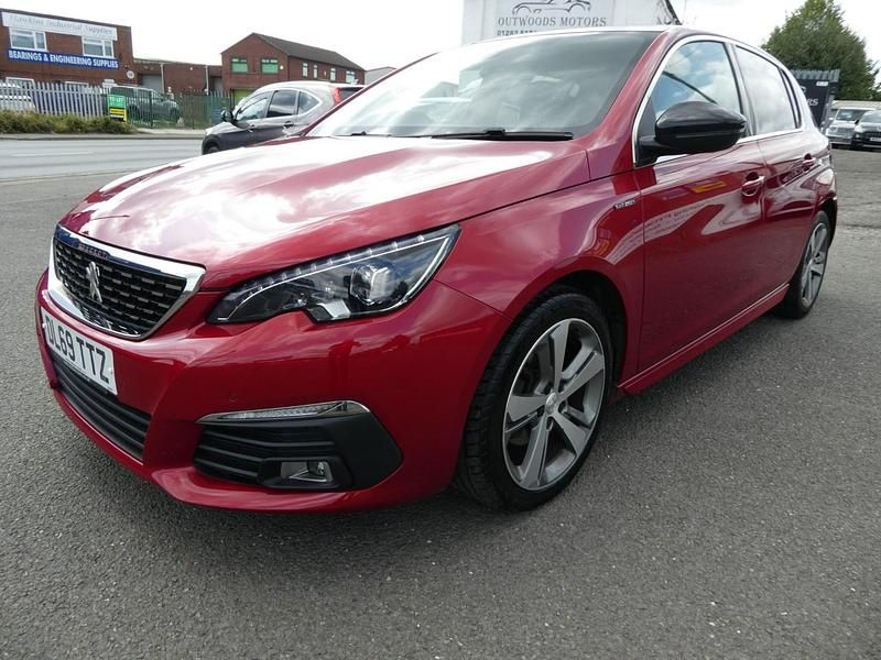 Red Used 2020 Peugeot 308 GT-line Hatchback | £7,990 (Good price) - Image 1/4