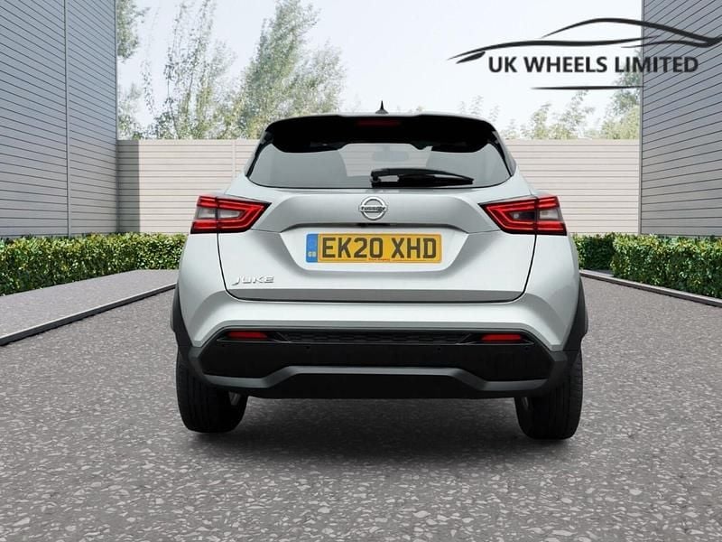Used Nissan Juke N-Connecta 2020 Silver SUV