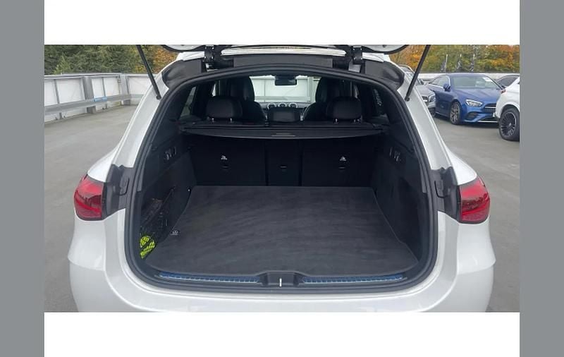 Second-hand Mercedes GLC43 AMG Premium 415 CP (305 kW) 2025 Alb SUV
