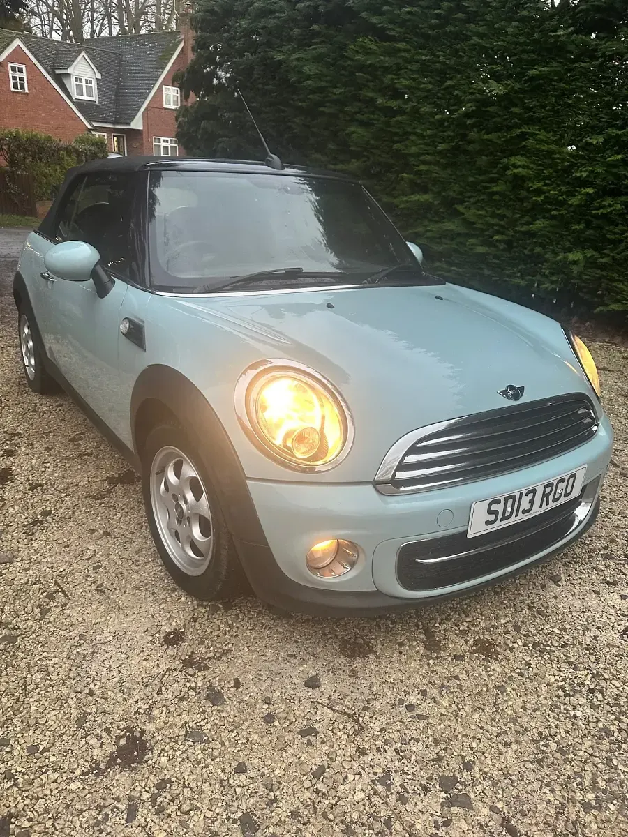 Used Mini Cooper D Cabriolet 112 HP (82 kW) 2013 Blue Cabriolet