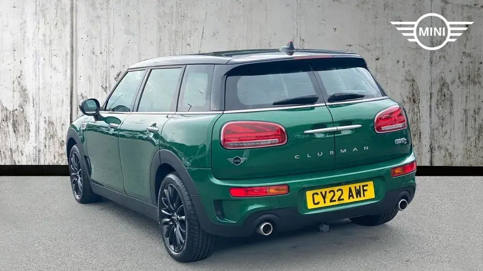 Usado Mini Cooper S Clubman Classic 176 CV (129 kW) 2022 Verde Familiar