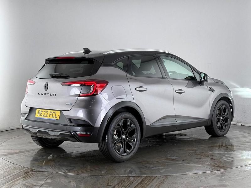 Used Renault Captur Rive Gauche 2022 Grey/black SUV
