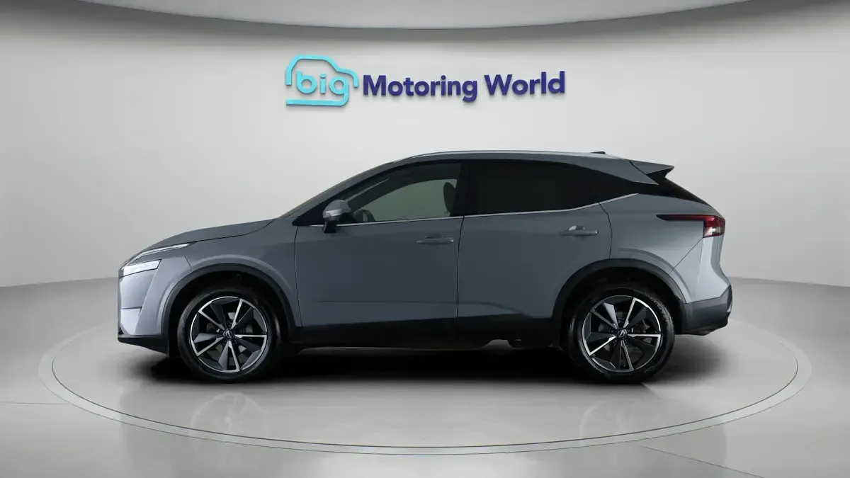 Used Nissan Qashqai S 140 HP (102 kW) 2023 Grey SUV