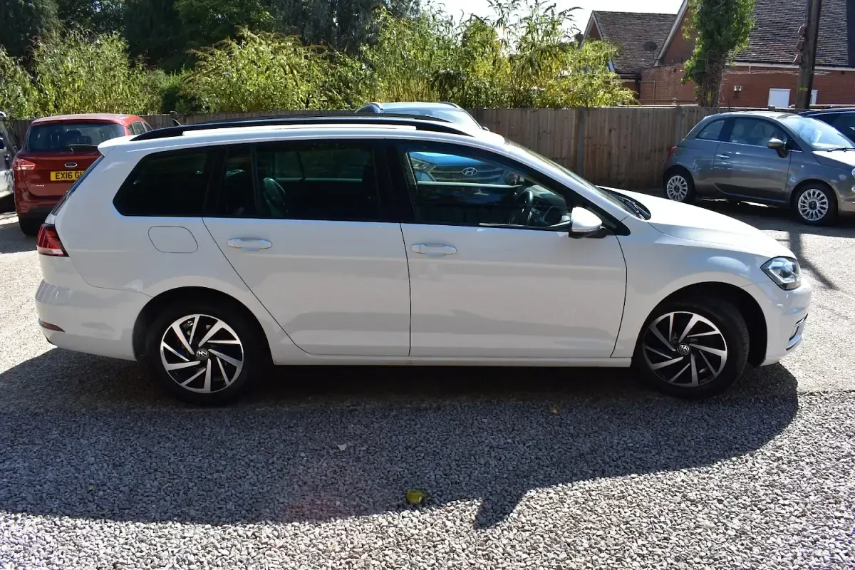 Used VW Golf VII Edition 2020 White Estate