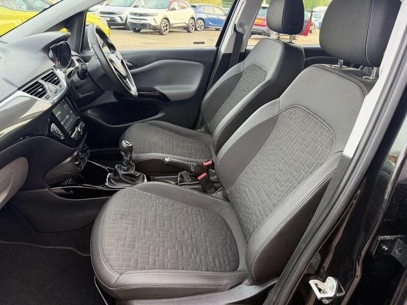 Used Vauxhall Corsa S 90 HP (66 kW) 2017 Black Hatchback