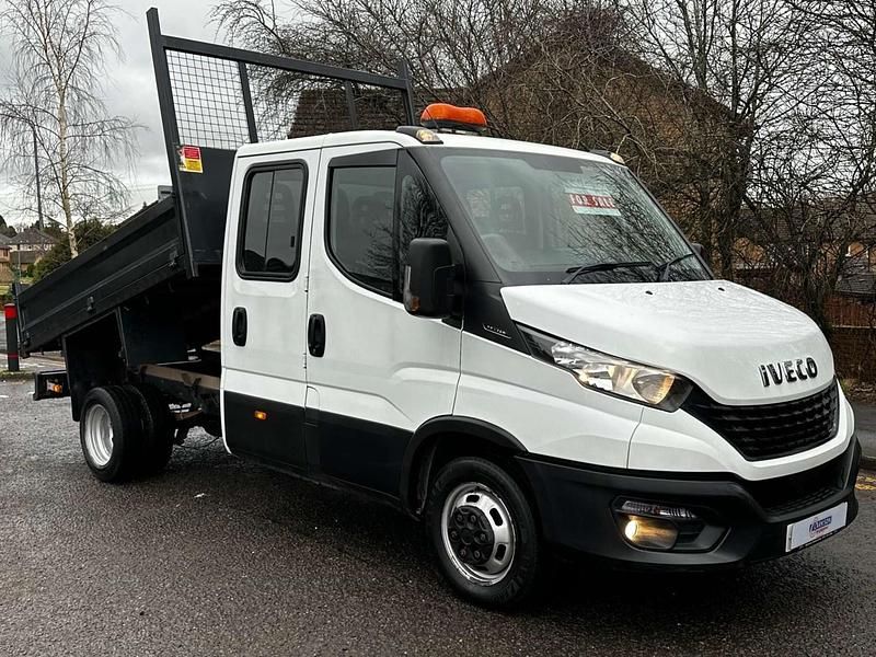 Used Iveco Daily 140 HP (102 kW) 2022 White Cabriolet