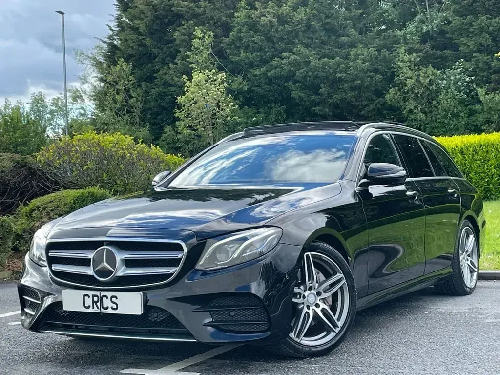 Used Mercedes E220 AMG line 2016 Black Estate