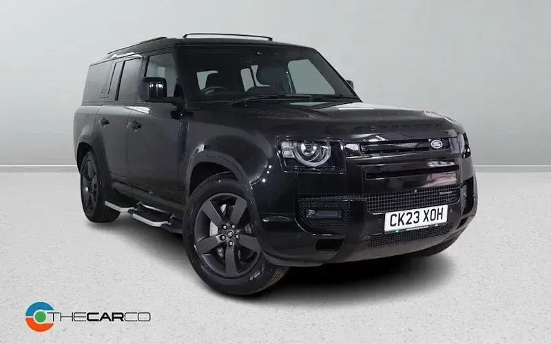 Used Land Rover Defender HSE Dynamic 300 HP (220 kW) 2024 SUV