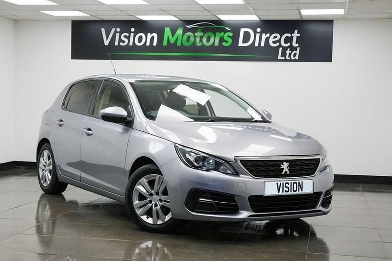 Used Peugeot 308 Active 130 HP (95 kW) 2017 Grey Hatchback