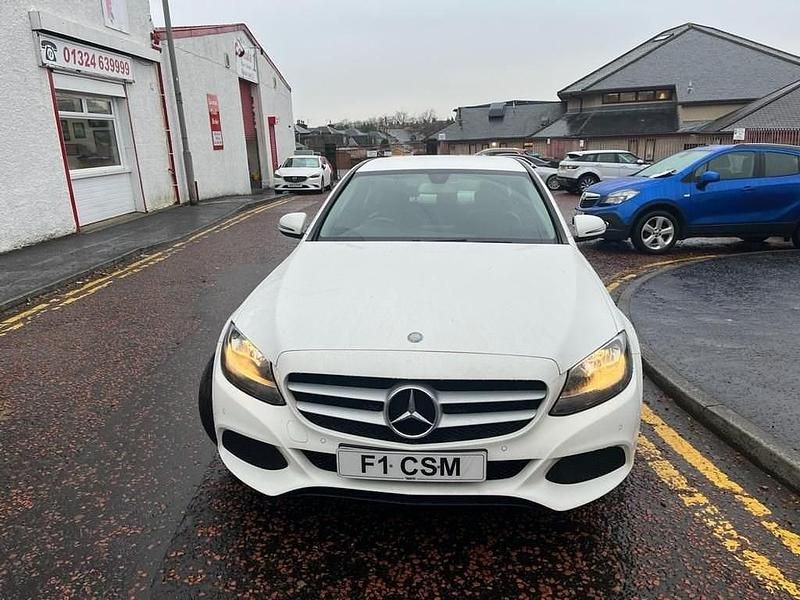 Used Mercedes C200 Executive 136 HP (100 kW) 2015 White Sedan