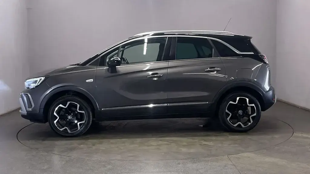 Używany Vauxhall Crossland Ultimate 130 KM (95 kW) 2021 Szary SUV