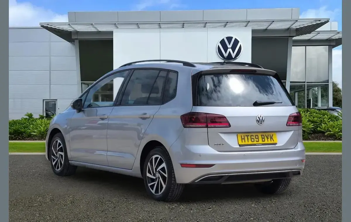 Used VW Golf Match 147 HP (108 kW) 2020 Silver MPV