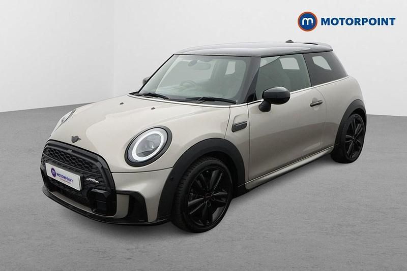 Usado Mini Cooper Hatch 136 HP (100 kW) 2021 Cinzento Citadino