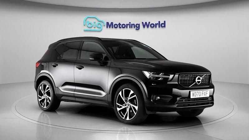 Used Volvo XC40 R-Design Pro 163 HP (119 kW) 2021 Black SUV
