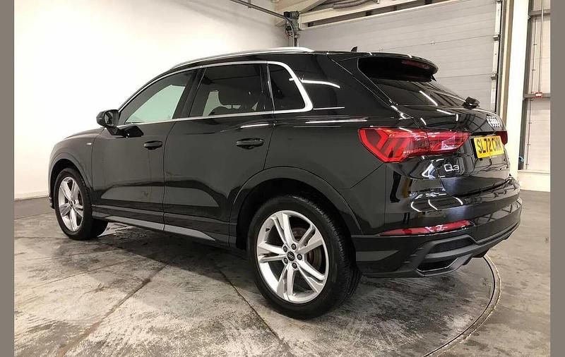 Used Audi Q3 S-Line 150 HP (110 kW) 2022 Black SUV