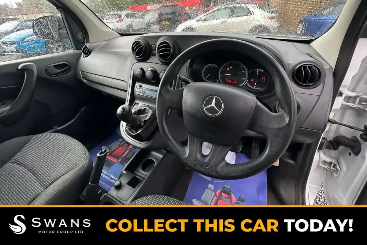 Used Mercedes Citan 109 90 HP (66 kW) 2018 White MPV