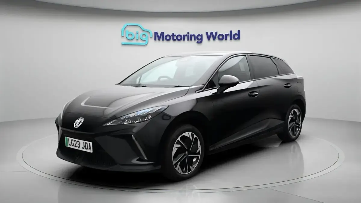 Used MG MG4 EV Trophy 319 kW (435 HP) 2023 Black Hatchback