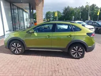 Used VW Taigo Life 95 HP (69 kW) 2025 Green SUV