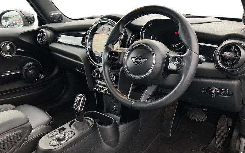 Used Mini Cooper Level 3 135 kW (184 HP) 2023 Hatchback