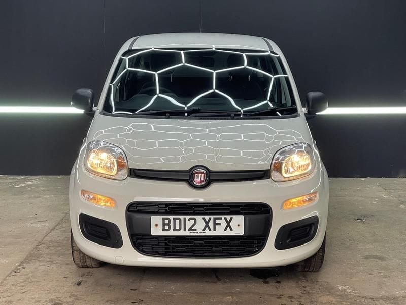 Used Fiat Panda Pop 69 HP (50 kW) 2012 White Hatchback