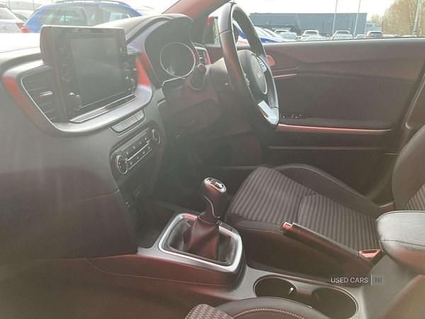 Used Kia XCeed 2022 Red SUV