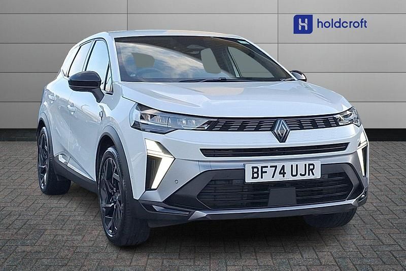 Special metallic arctic white Used 2024 Renault Symbioz SUV | £23,999 (Good price) - Image 1/1