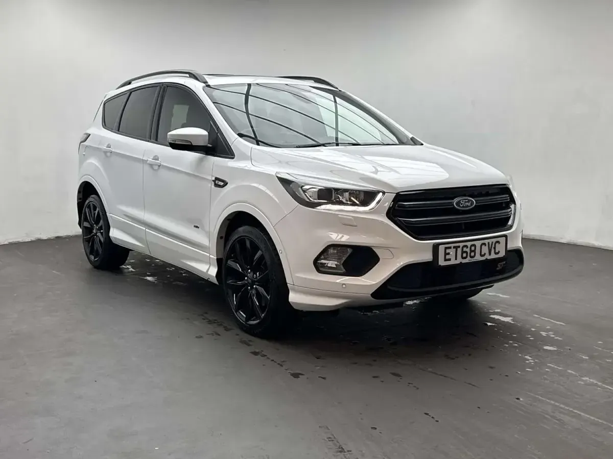 Used Ford Kuga ST-Line X 180 HP (132 kW) 2019 White SUV