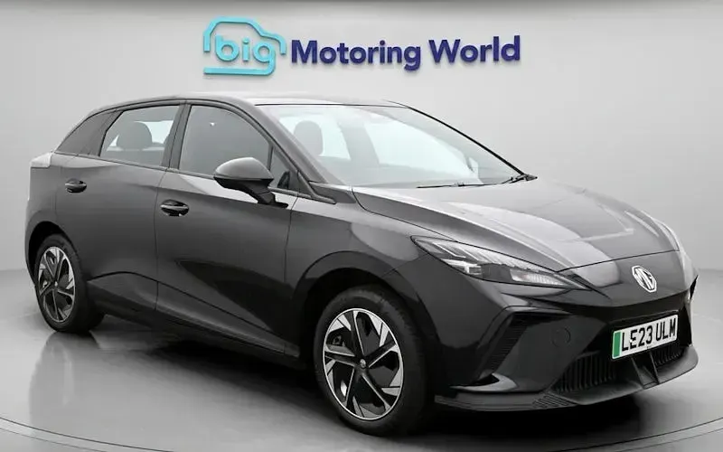 Second-hand MG MG4 EV SE 150 kW (204 CP) 2024 Hatchback