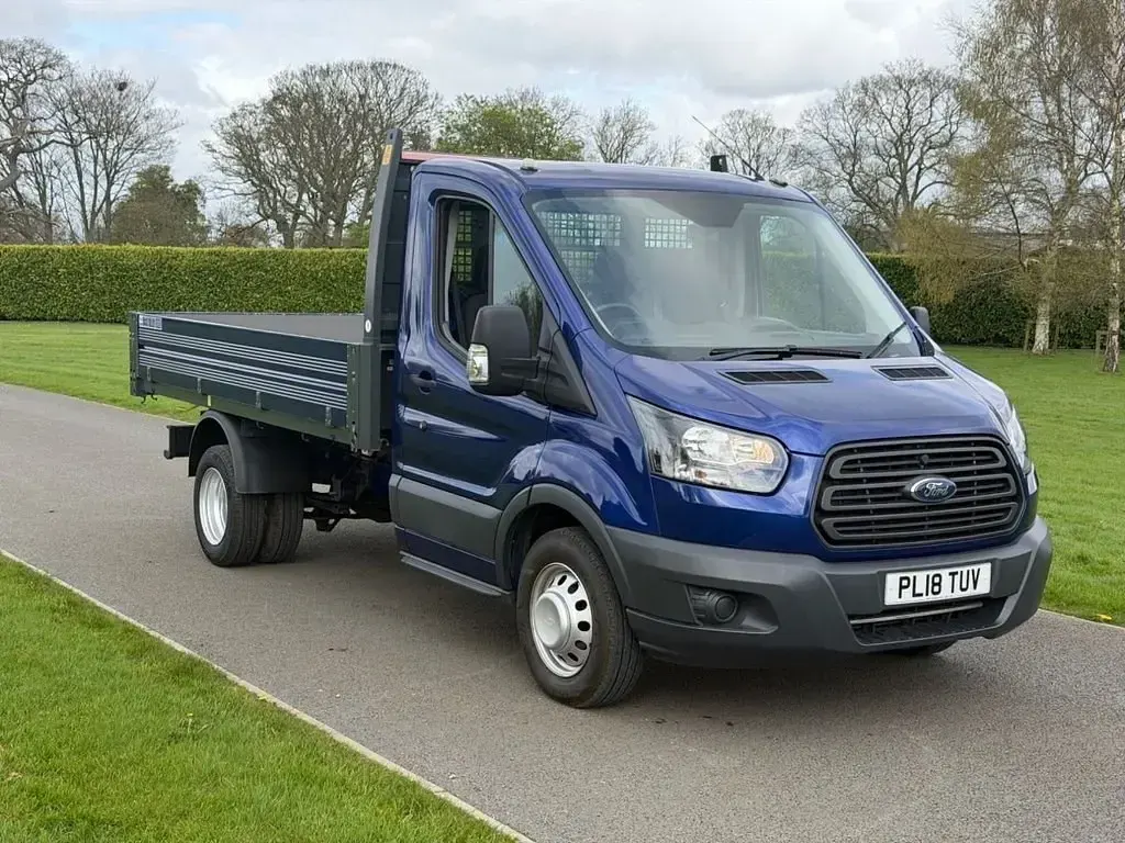 Usado Ford Transit 170 HP (125 kW) 2018 Azul Cabrios