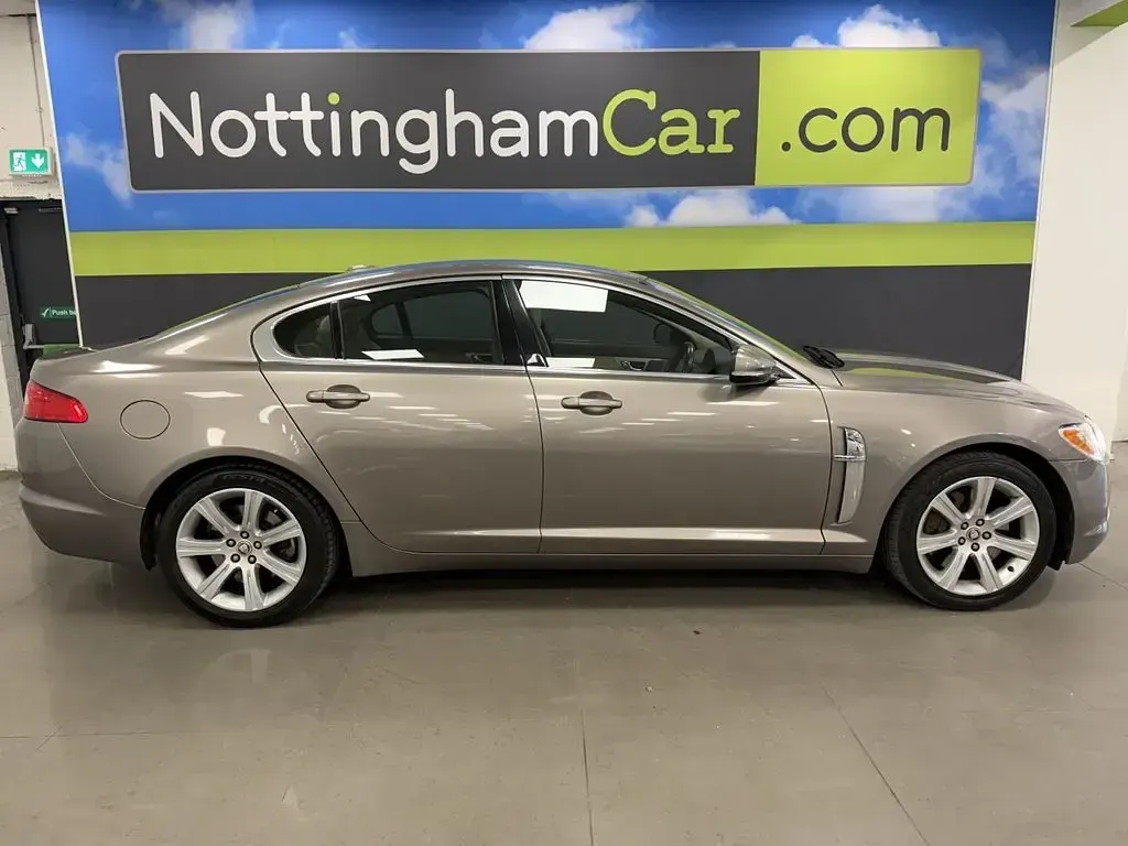 Used Jaguar XF Luxury 2010 Grey Sedan
