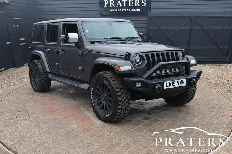 Used Jeep Wrangler Unlimited Overland 200 HP (147 kW) 2019 SUV