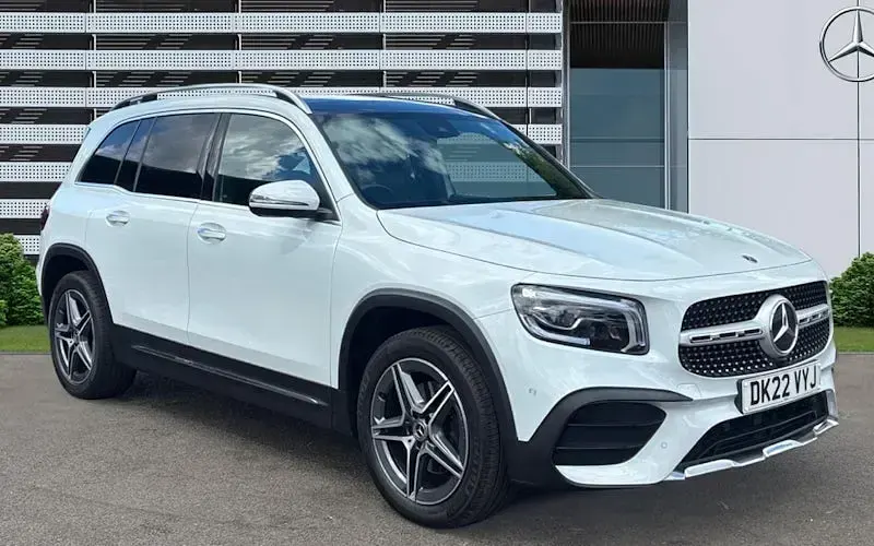 Used Mercedes GLB200 AMG Line Premium Plus 163 HP (119 kW) 2022 SUV