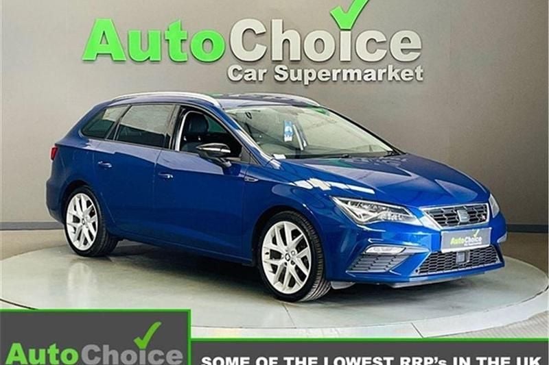 Blue Used 2018 Seat Leon ST FR Estate | £9,985 (Fair price) - Image 1/2